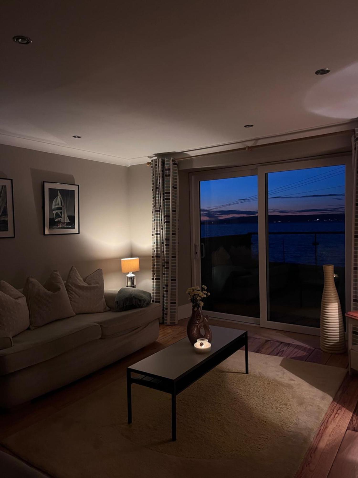 Splash Cottage Beach House With Sea Lapping Garden Bangor  Exterior foto